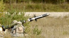 Pentagon: Odobrena potencijalna prodaja projektila Javelin Britaniji