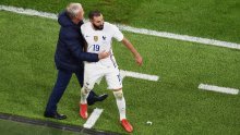 Karim Benzema nastavlja s 'paljbom' po Didieru Deschampsu; njegova objava izazvala brojne komentare