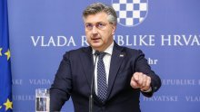 Plenković: Uz brojna iskušenja koja smo imali u godini na izmaku, poduzeli smo sve da očuvamo standard naših sugrađana