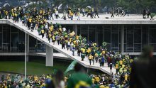 [FOTO] Brazil: Bolsonarovi pristaše zaposjeli Kongres, predsjedničku palaču i Vrhovni sud