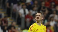 Manuel Neuer u velikim problemima, a opet se spominje Dinamov golman Dominik Livaković