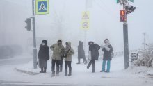 U najhladnijem gradu na svijetu temperatura je pala na minus 50°C. Kako preživjeti? Odjenite se slojevito, poput kupusa