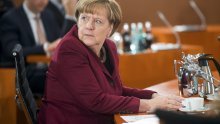 Merkel je doživjela potop, ali njezina izbjeglička politika baš i ne