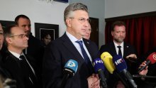 Plenković: 'Vlada je se mjerama pokazala na visini zadatka, a nije dobro da dio aktera muti vodu'