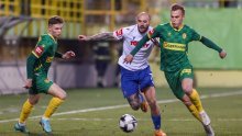 [VIDEO/FOTO] Šokantan poraz Hajduka u Puli; sjajna Istra razbila je 'bile' 3:0, a dva je gola zabio Ante Erceg