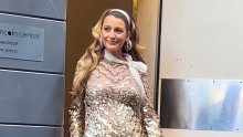 To nitko nije očekivao: Blake Lively pokleknula pred vladajućim trendom i pokazala novu frizuru