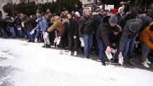 [FOTO] Litre mlijeka potekle usred Beograda: Poljoprivrednici prosvjedovali zbog 'uništavanja poljoprivrede'