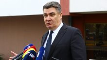 Milanović opet opleo po Banožiću: Baksuz je odlučio zbrinuti sebe. Otkupio je onaj stan i stavio u njega plišane medeke