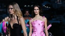 Revija o kojoj se govori: Versace priredio modni spektakl u Hollywoodu