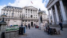 Bank of England opet podigla kamatu, na potezu FED