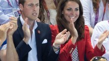 Zbog čega Kate Middleton ima punije obraze?