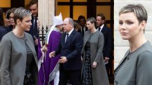 Tako samozatajno, a skupo: Princeza Charlene ispod kaputa 'skriva' luksuznu haljinu