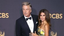 Ona je uz njega i u najtežem periodu: Alec Baldwin zahvalio supruzi Hilariji