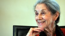 Preminula nobelovka Nadine Gordimer