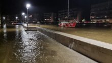 U Gračacu izvanredno stanje, u Obrovcu se izlila Zrmanja, grad je bez struje