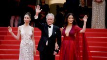 Michael Douglas dobio je počasnu Zlatnu palmu na otvorenju filmskog festivala u Cannesu