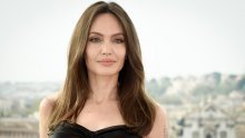 Angelina Jolie zaplovila modnim vodama pa udružila snage s brendom Chloé