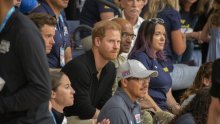 Zabavlja se bez Meghan: Princ Harry uživao na sportskom događaju