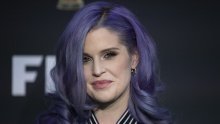 Kelly Osbourne se obrušila na princa Harryja: 'On cvili, cendra, prigovara'