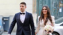 Kramarić uživa na putovanju, a javio se preslatkim obiteljskim fotkama