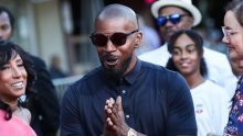 Jamie Foxx se oporavlja, ali njegovi bližnji kažu da još uvijek nije dobro