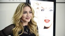 Obitelj progovorila nakon što je Madonna hitno prebačena u bolnicu s 'ozbiljnom' infekcijom