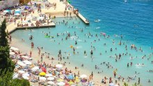 'Blizu je i povoljno': Hrvati navalili na neumske plaže