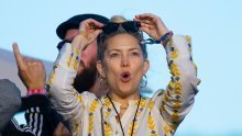 Kate Hudson se ludo zabavljala na koncertu Brucea Springsteena i to u posebnom društvu