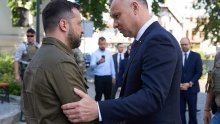 Zelenski i Duda odali počast žrtvama pokolja iz Drugog svjetskog rata