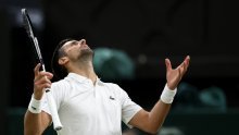 Đoković tema broj 1 u Wimbledonu, ovaj njegov potez nikome nije jasan