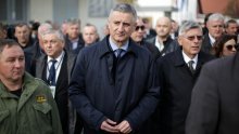 Karamarko ušutio pred novinarima jer šuti i Milanović