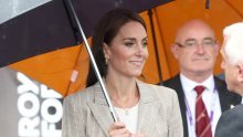 Kate Middleton zablistala u chic izdanju i omiljenim ravnim cipelama