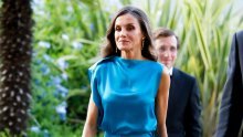 Kraljica Letizia istaknula preplanuli ten i sve zadivila u efektnom kompletu