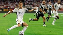 Luka Modrić kao kapetan poveo Real do pobjede; fantastični golovi pojačanja 'kraljeva'