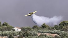 Policija i vatrogasci apeliraju: Ne dižite dronove, ometaju rad kanadera