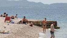 Trojica Zadrana na plaži mlatili šestoricu Nijemaca, jedan završio u zatvoru