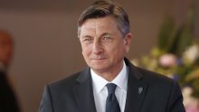 Borut Pahor uspio vratiti hakirani profil na Instagramu, neke objave ipak nije