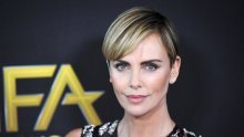 Charlize Theron otkrila koju beauty pogrešku si nikad neće oprostiti: 'Još uvijek se oporavljam'