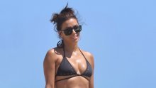 Ovo se zove dobar badić: Eva Longoria fotografijom s plaže ostavlja bez riječi