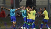 Brazil preživio Peru, deset šamana i ritual s mačevima i krpenom lutkom