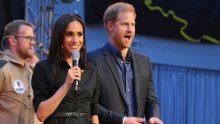 Skromno izdanje vojvotkinje: Meghan Markle održala govor u haljini od 55 eura