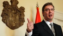 Vučić: 'Junckera poštujem, ali ne podnosim lažne simetrije'