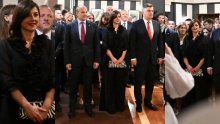 Elegantan look Sanja Musić Milanović začinila je torbicom s uzorkom zebre