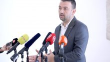 Suverenisti zbog migranata žele vojsku i žice na granicama