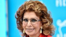 Oporavlja se: Sophia Loren zbog slomljenog kuka hitno operirana