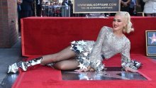 Gwen Stefani dobila zvijezdu na stazi slavnih u Hollywoodu, pojavila se sa sinovima i suprugom