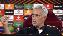 Jose Mourinho poludio nakon poraza; igračima je uveo do sada neviđenu zabranu