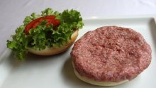 Sumnjivi hamburger prodavao se u nekoliko trgovačkih lanaca