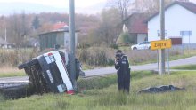 Vozač kombija poginuo, putnik umro u bolnici, nisu koristili sigurnosni pojas