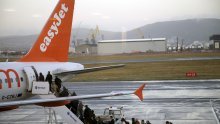 EasyJet zbog ljetnog rekorda zaključio poslovnu godinu u plusu